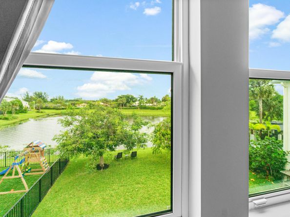 1822 Lake Cove Drive, Lake Worth Beach FL 33460
