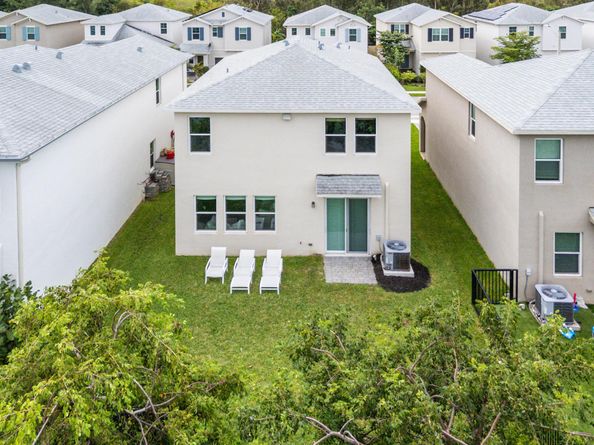 1822 Lake Cove Drive, Lake Worth Beach FL 33460