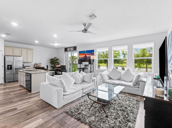 1822 Lake Cove Drive, Lake Worth Beach FL 33460
