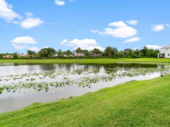 1822 Lake Cove Drive, Lake Worth Beach FL 33460