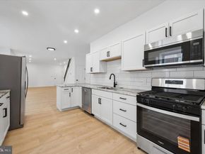 12 Greenway Avenue, Darby PA 19023