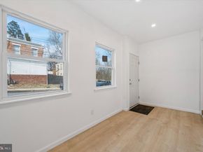 12 Greenway Avenue, Darby PA 19023