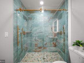 2811 Salmon Street, Philadelphia PA 19134