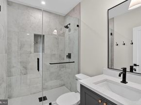 1615 N Wakefield Street, Arlington VA 22207