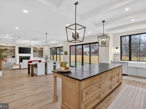 1615 N Wakefield Street, Arlington VA 22207