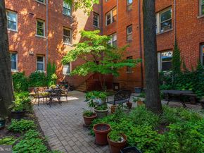 18 9TH Street NE 307, Washington DC 20002