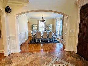 6413 Divine Street, Mclean VA 22101