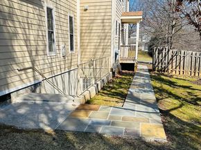 6413 Divine Street, Mclean VA 22101