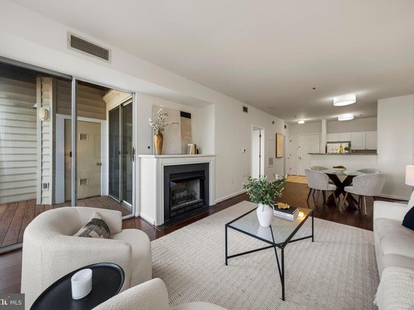 1625 International Drive 314, Mclean VA 22102