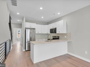 802 W Norris Street, Philadelphia PA 19122