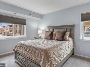 63101 Delaire Landing Road 101, Philadelphia PA 19114