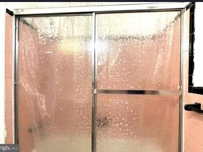 6244 Algon Avenue, Philadelphia PA 19111