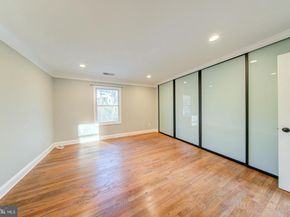 2400 S Arlington Ridge Road, Arlington VA 22202