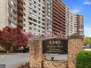 5340 Holmes Run Parkway 1102, Alexandria VA 22304