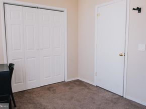 206 Brown Street 5, Philadelphia PA 19123