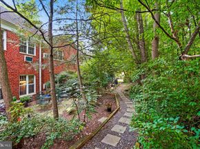 1640 Fitzgerald Lane, Alexandria VA 22302