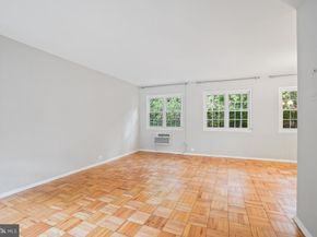 1640 Fitzgerald Lane, Alexandria VA 22302