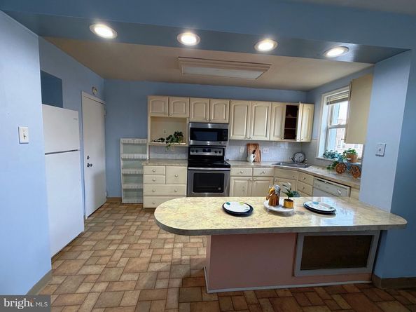 2923 Disston Street, Philadelphia PA 19149