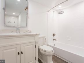 1035 Spruce Street 106, Philadelphia PA 19107
