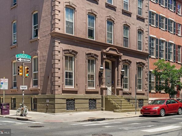 1035 Spruce Street 106, Philadelphia PA 19107