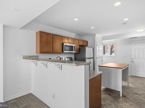 1277 Van Dorn Street N, Alexandria VA 22304
