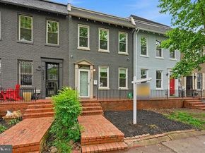 215 15TH Street NE, Washington DC 20002