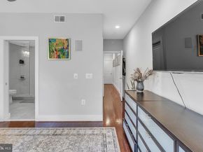 2505 17TH Street NW 3, Washington DC 20009