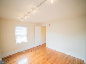 1200 South Street, Philadelphia PA 19147