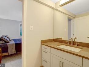 4715 38TH Street N, Arlington VA 22207