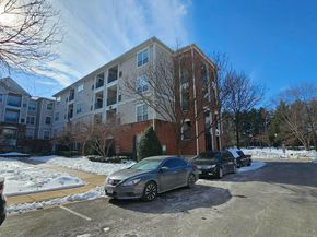 4862 Eisenhower Avenue 158, Alexandria VA 22304