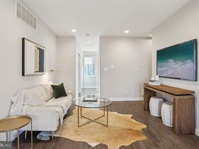 804 Fernon Street, Philadelphia PA 19148