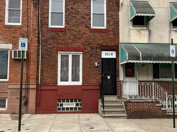2516 S 6TH Street, Philadelphia PA 19148