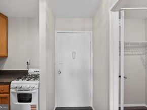 801 N Pitt Street 411, Alexandria VA 22314