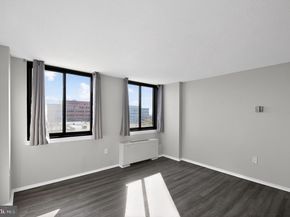 801 N Pitt Street 411, Alexandria VA 22314