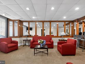 801 N Pitt Street 411, Alexandria VA 22314