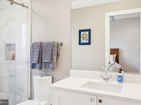 609 Upshur Street NW 3, Washington DC 20011