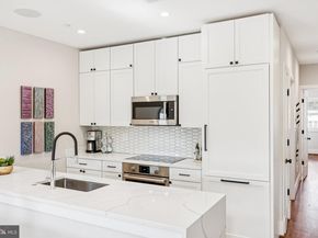 609 Upshur Street NW 3, Washington DC 20011