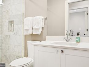 609 Upshur Street NW 3, Washington DC 20011