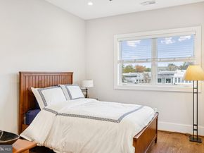 609 Upshur Street NW 3, Washington DC 20011