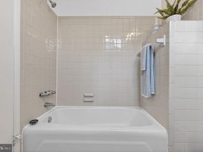 15 3rd Street NE 4, Washington DC 20002