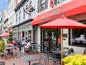 15 3rd Street NE 4, Washington DC 20002