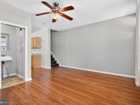 237 Pensdale Street, Philadelphia PA 19128