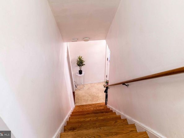517 W Woodland Avenue, Springfield PA 19064
