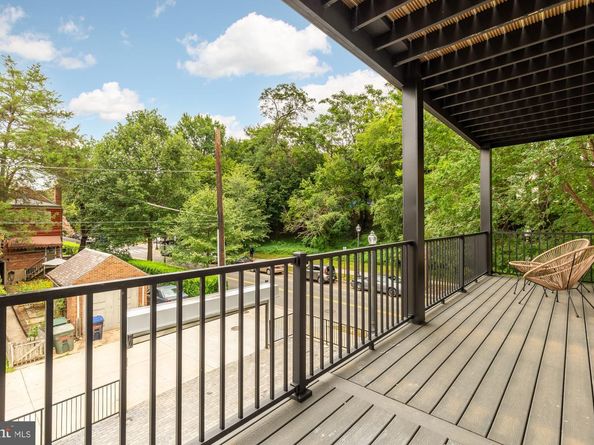 1600 37TH Street NW, Washington DC 20007