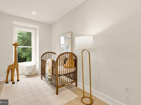1600 37TH Street NW, Washington DC 20007