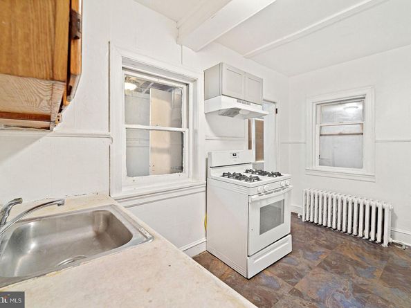 2122 E Lippincott Street, Philadelphia PA 19134