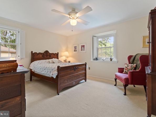 1005 Kerge Court SE, Vienna VA 22180