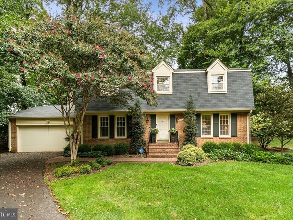 1005 Kerge Court SE, Vienna VA 22180