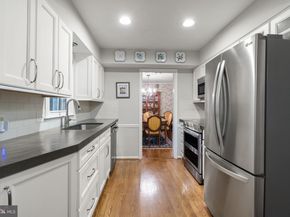 1005 Kerge Court SE, Vienna VA 22180