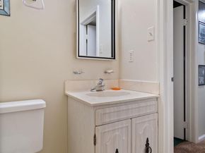 1005 Kerge Court SE, Vienna VA 22180